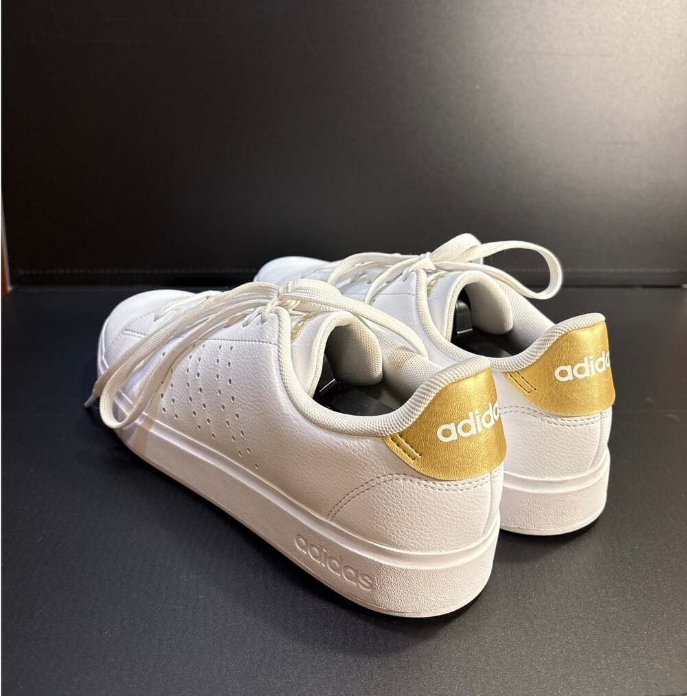 adidas Advantage 2.0 (Style/Article Code: JQ0380) White and Gold Size 10 Womens